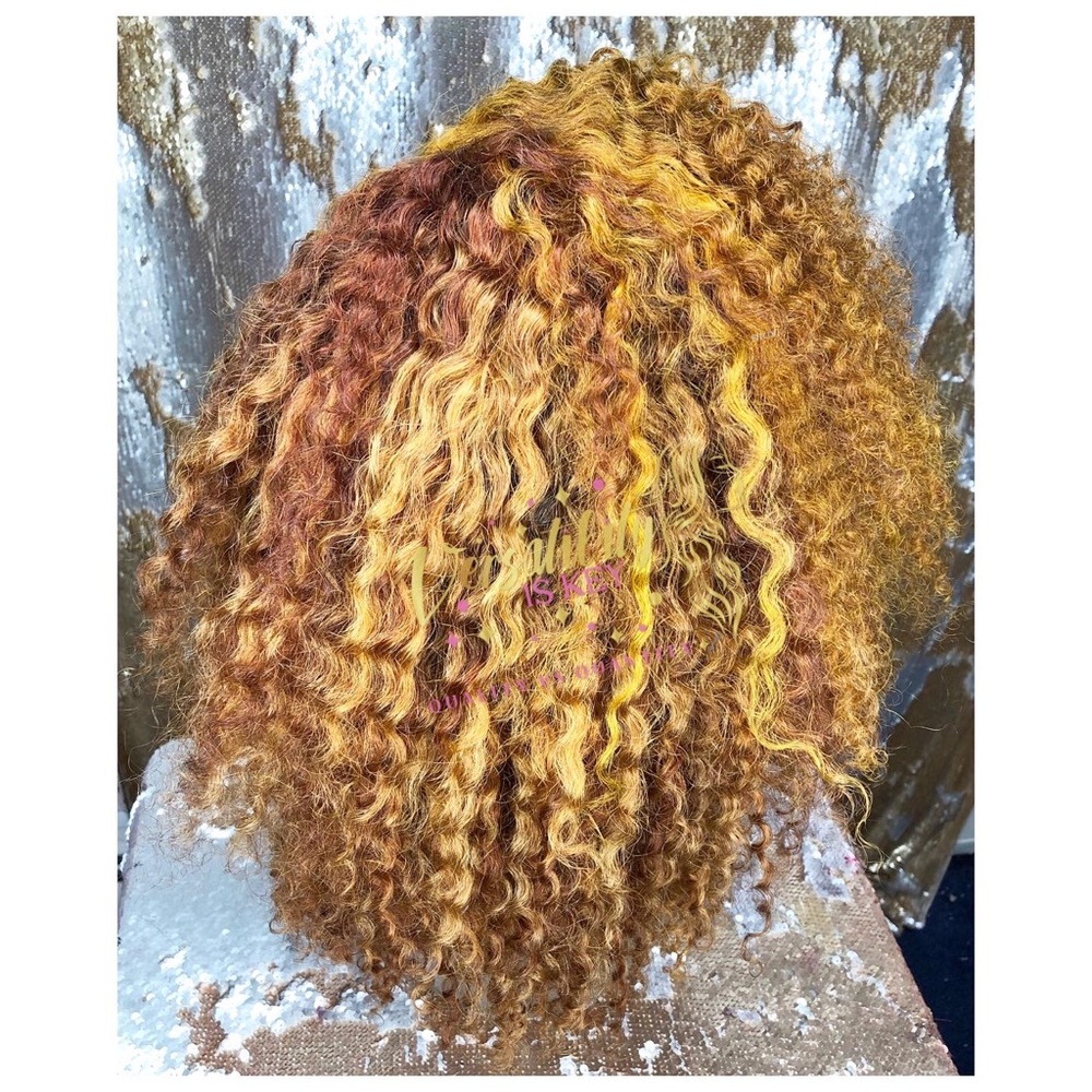 Wig - Picture 5 of 5